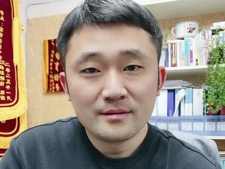 淄博实验中学创新班考试出成绩了!重要的是考后复盘!纯干货! 张店区高新区经开区初中在读的家长和孩子们,大家好!今天淄博实验中学创新班考试出分了,王老师也为了明年后面要考创新班的同学更好的备考,特给大家做了独家分析!建议大家收藏起来!祝大家好运!#淄博实验中学 #淄博实验中学创新班 #王校长谈教育 #淄博教育 #淄博实验中学禀赋班