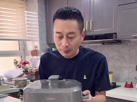 一锅双胆,一锅做饭饭一锅煲汤炖肉,一个电压力锅轻松搞定#厨房小家电#美的电压力锅电压力锅