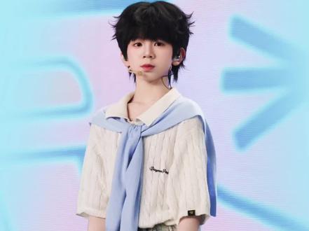 够了陈璟翊,我心疼你... #陈璟翊
