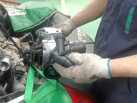 奔驰270水泵拆装方法