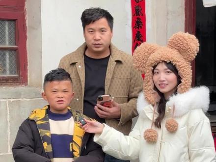 采访到小马云了!他又进步了很多#采访 #小马云 #范小勤