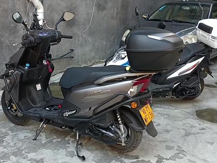 道路千万条安全行驶第一条,无损安装边撑熄火开关不会转弯翻车了