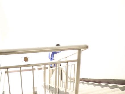 有人带零食来学校,被值周生听得一清二楚,到底带零食的是谁?