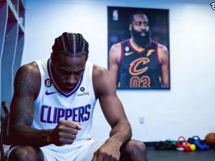 哈登与伦纳德,终究走到了离别的一页;人生南北多歧路,君向潇湘我向秦。#哈登 #伦纳德 #快船 #骑士 #青年创作者成长计划