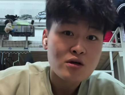 田子恋爱焚诀来了
直接库库实践啊#恋爱 #校园生活 #田成仁 (灵感来源@田成仁 )