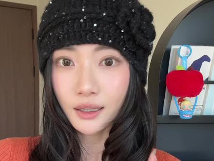 只能说各有千秋各有风味!#dior口红 #dior丰唇蜜 #唇蜜 #无滤镜试色 #唇釉