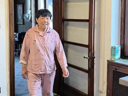 今天终于吃上了意大利香肠蘑菇黑橄榄和意大利面 #地方美食