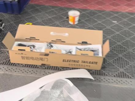 凯美瑞安装电动尾门#每天一个用车知识 #揭阳汽车音响改装哪家好 #揭阳电动尾门安装#博影车改 #博影汽车电子