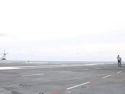 【抖音独家】130亿航母马桶全瘫痪! 美军福特号靠泊以色列被爆猛料#时代的荣耀#全球创作者计划#零基础看懂全球#春节世界观察