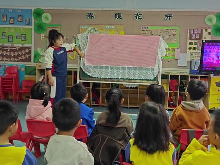 母亲节主题活动 母亲节主题活动——《长大后我要为妈妈做什么》 您陪我长大 我陪您变老 感谢妈妈陪我长大#母亲节#师生日常#母亲节创意视频