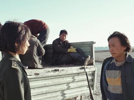 胡歌杨紫新剧《生命树》:在救下扎西之后几人开始调查刚才那一团伙 却发现了惊天大事#生命树 #生命树值得一追