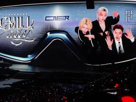 Oner 20260523佛山场 开场上半场记录📝 有尖叫(谁能忍的住呢)
#ONER #ONER佛山 #oner成年男团 #oner岳岳#ONER木子洋 #oner灵超