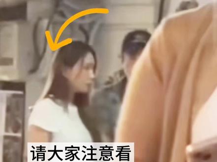 他们宁愿相信吴世勋会让女朋友自己打车回家 都不愿意相信他没谈恋爱🤪他们甚至说走在一起的三个人,走在两边的在谈恋爱😇#dou➕热 #吴世勋 #sehun #exo #吃瓜