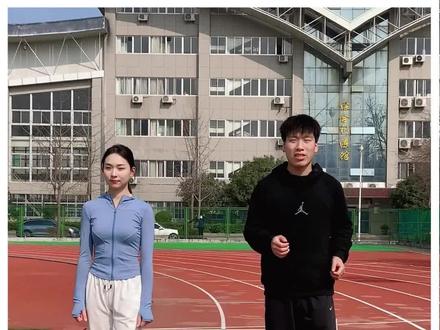 什么?一个#800米 都跑不动?
今天教你如何提高#肌肉耐力 !