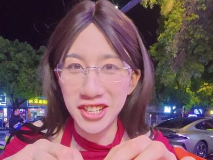 被九江网红吹上天的烧烤店 能经得起食客们的“烤”验?#vlog #vlog日常 #vlog美食记 #电子榨菜#假期的快乐是美食给的