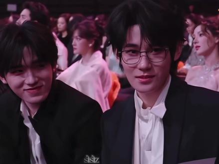 我说别太宠 家属味太浓了!#源轩 #轩源#微博之夜