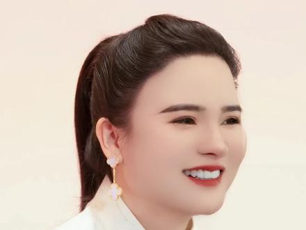分享三个豆包AI万能提示词指令 分享三个豆包AI万能提示词模版#ai#人工智能#抖音玩法合伙人计划#粉丝一千万#dou上热门#热门小助手#热门内容#运营技巧##知识干货#剪辑#剪映#抖音剪映#经验分享