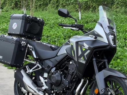 NX500装上gsadv护杠后效果真的不错,护杠,射灯都能装的板板正正,专车专用更加的贴合,有效防止不适配带来的共振#gsadv护杠 #本田nx500 #本田nx500护杠