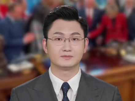 当地时间3月5日,美国白宫上演牧师为特朗普“按手祈祷”仪式,众人手搭手祈祷“赐他力量”,为总统和美军祈福。
此事正值美伊局势紧张之际,视频一经发布便引发热议,不少网友直呼场面“离谱”,质疑这是政治作秀。(凤凰网)