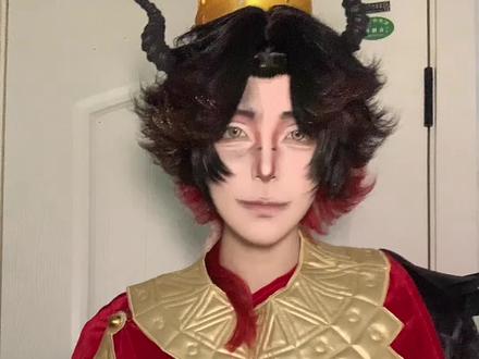 鳌拜鳌拜鳌拜拜
#愚人金 #cos #手控 #手势舞 #抽象