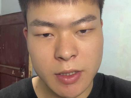 不要再花钱去烫美式前刺了、来我教你自己一分钟抓美式前刺 #手残党男生发型教程 #发型打理教程男 #美式前刺#男生发型教程#男生发型