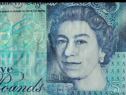 《第二集》揭秘世界货币背后的百年博弈与霸权逻辑。