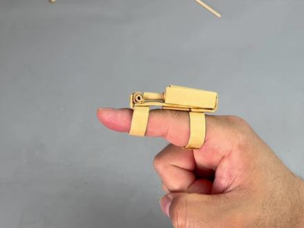手指发射器教程,好玩没危险 #手工玩具 #折纸