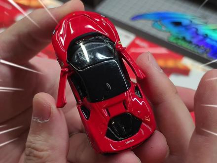 开箱!9.9r开法拉利真不是吹的!你敢信吗!
#汽车模型 #合金车模 最近超火的赵一鸣合金车模超跑盲盒
大家赶紧去线下试试自己的运气吧~#赵一鸣零食 #盲盒 #法拉利