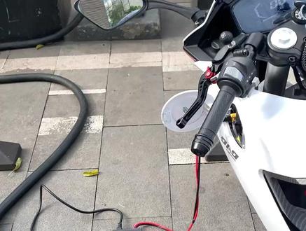 使用取电器必须注意的4点,一点不注意#电动车 #小牛电动 #直流取电器 #华为大炮 #九号真智能 都容易发生危险!!!!!!