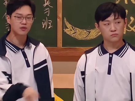 都说别让时代峰峻员工跳这个 #丁程鑫 #cha #我叫李飞 #时代峰峻