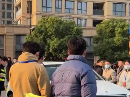 315问题车展各种怪象,有的车企解决问题,有的车企解决提出问题的人!#315问题车展 #315 #BBA