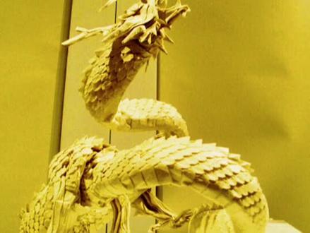 一纸折成中国龙#纯手工打造 #折纸 2米x2米正方形纸一张!#龙神 #神谷哲史