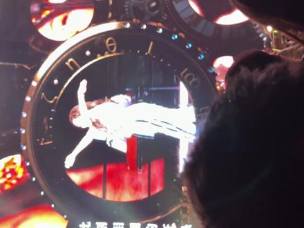 #邓紫棋 #邓紫棋演唱会 #邓紫棋广州演唱会 G.E.M比耶视频@GLORIA(看过邓紫棋演唱会6次版)