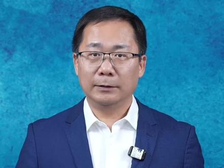 金、银、铜集体“大涨”,背后到底藏着什么逻辑?如今还能不能入手?听#财经老王 帮你分析。