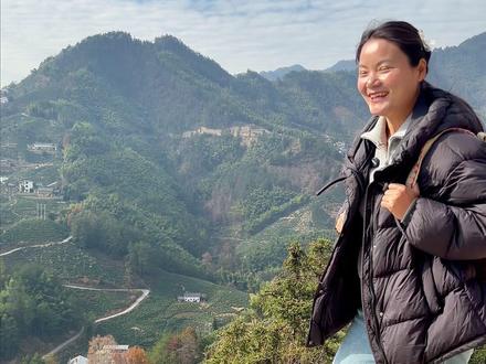 徽味菜 长毛火腿制作的全过程,外婆做的火腿宴让北方的朋友也敢吃这样的火腿,敢吃的朋友那种做法是你们最喜欢吃到?#我的乡村生活#火腿#徽菜