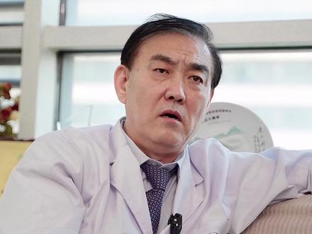 白酒红酒啤酒哪种最伤身#医学科普 #医生 #喝酒 #酒