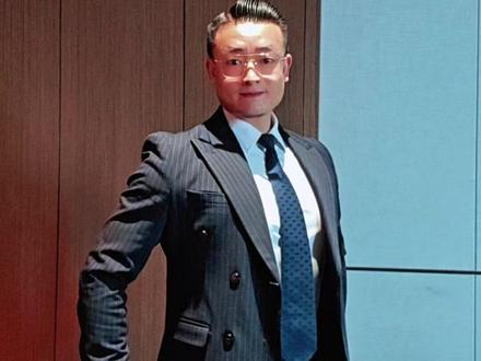 AG VS STS CFS世界总决赛中,AG3:1战胜菲律宾小孩哥,时隔四年再次拿下CFS世界总冠军 #AG获得2025CFS总冠军 #2025CFS #2025CFS世界总决赛 #穿越火线 #东方红🔥