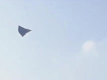 歼-36三号机开始试飞,日本宣布2035年一定把六代机搞出来 #军事科普 #军事爱好者