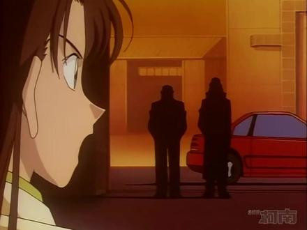 #名侦探柯南3集 | 第二段 黑衣组织的成员,灰原哀的姐姐,被琴酒枪杀。临终前柯南向其告知了自己身份是新一。