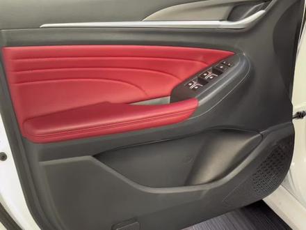 长安逸动#现场实拍 汽车门板拆装#请给手艺人一个关注双击支持 #逸动plus #长安逸动一动不动