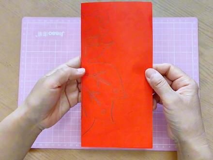 剪纸教程 金鱼 寓意吉庆有余 对称图形 简单易学 一起来剪哦#剪纸教程 #金鱼 #窗花 #手工制作 #参加本周投稿打卡 #中视频伙伴计划 #静心音乐