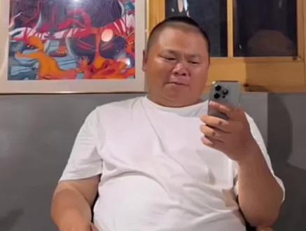 员杨员外泪洒直播间,退出老六户外团队! @杨员外