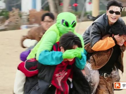 小惩大诫哈哈哈哈哈哈#刘耀文#宇宙闪烁请注意