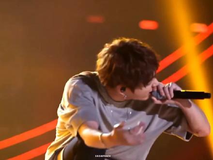 #BTS#向全世界安利#田柾国 这场Dope真的绝 真的没办法拒绝小国的少年感#jungkook #神级现场 #阿米@DOU+小助手