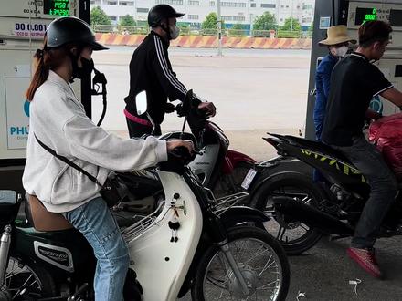 越南🇻🇳缺汽油了?没油了?停摆了?
#越南#热门#汽油涨价#越南缺油