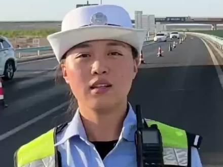 吐和高速塌方路段交通管制 绕行S301省道车流量大 需提前规划路线#最新消息 #出行提醒 @抖音小助手