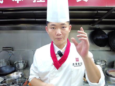 当下鲍鱼流行的做法,椒盐酥鲍鱼,小伙伴们快来学习一下吧#粤菜 #厨艺教程 #美食vlog #附近美食 #天津同城美食推荐 #我要做爆款 #美食菜谱 #中秋吃什么 #大厨教你学做菜 #美食制作分享