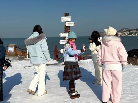 威海新晋网红打卡地,海的对岸是韩国怎么走?跟着视频打卡不迷路 #威海网红打卡地 #威海旅游攻略 #潮拍千里山海 #雪与海的浪漫 #旅行推荐官