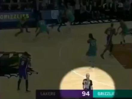NBA真的藏龙卧虎!这个女裁判下快攻的速度不亚于场上任何一个球员!#nba #湖人 #灰熊