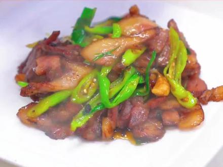 没吃完的猪头肉可以试试炒着吃!#卤菜培训 #卤菜 #抖音美食